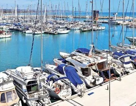 Nettuno Appartement *